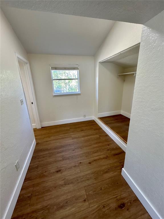 Building Photo - 18812 Carr Dr