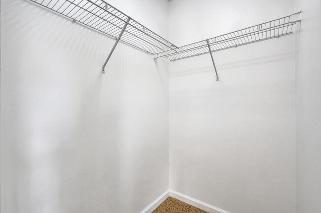 Building Photo - 1439 Hawthorne Pl