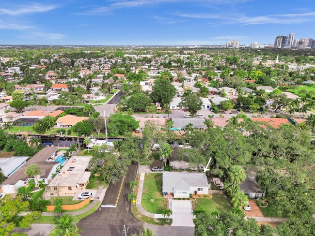 Building Photo - 937 SW 17th St