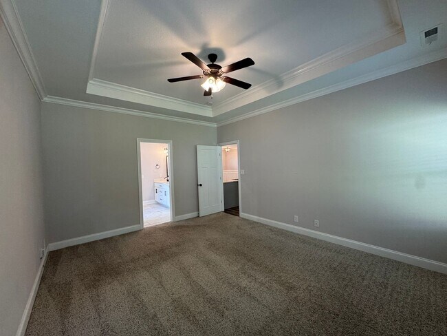 Building Photo - Beautiful Single Family Home