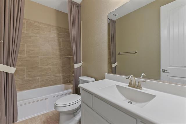 Building Photo - 351 Long Meadow Way