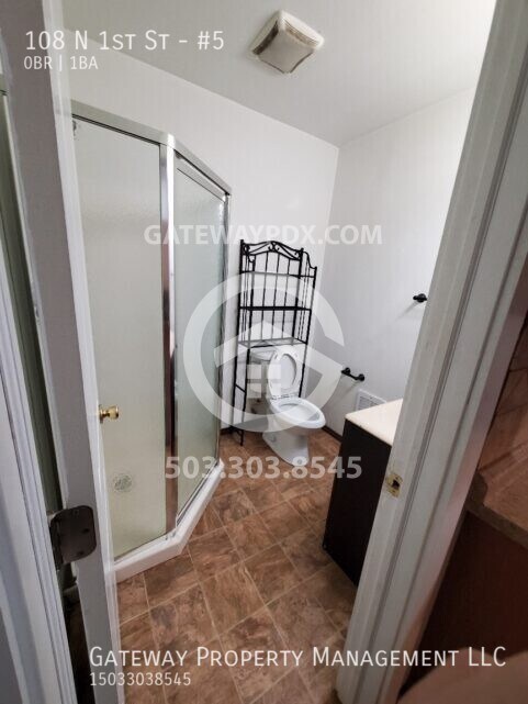 Building Photo - 108 N 1st St