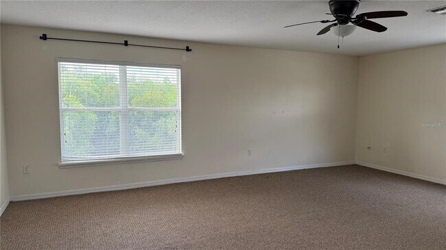 Building Photo - 979 Hacienda Cir