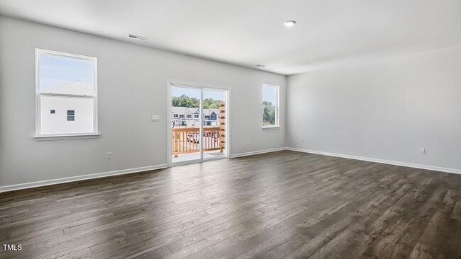 Building Photo - 2241 Horton Pk Dr