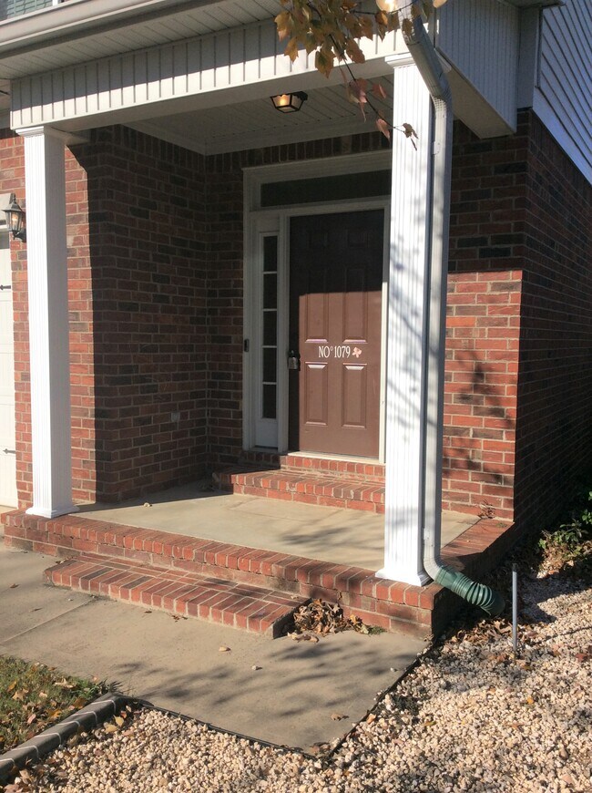 Building Photo - 1079 Grove Landing Ln