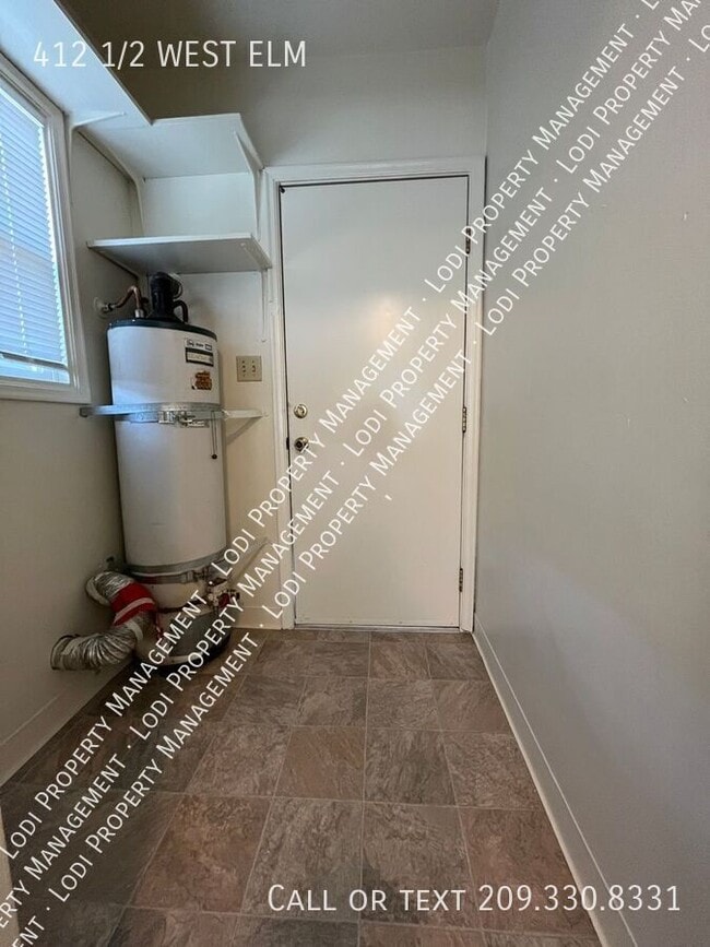 Building Photo - 412 1/2 WEST ELM-