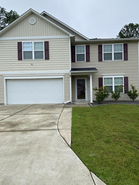Primary Photo - 137 Bendick Ct