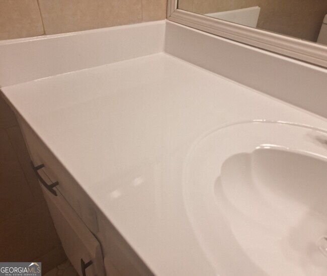 Building Photo - 1514 Stoneleigh Cir