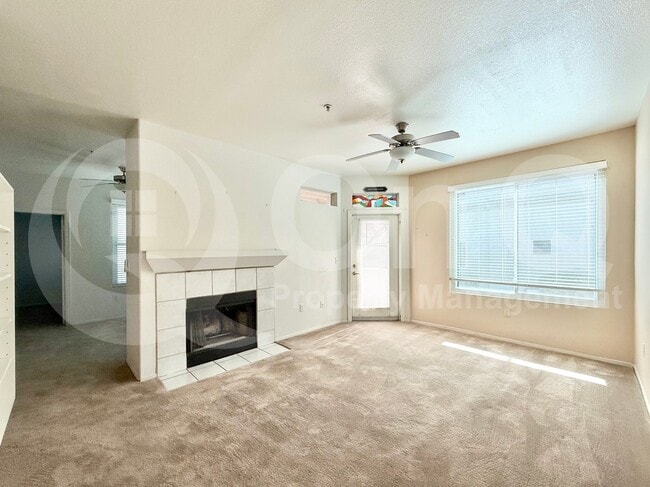 Building Photo - 11375 E Sahuaro Dr