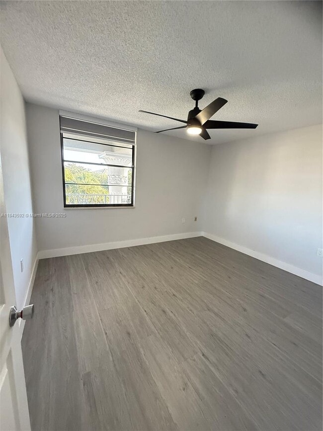 Building Photo - 1508 Whitehall Dr