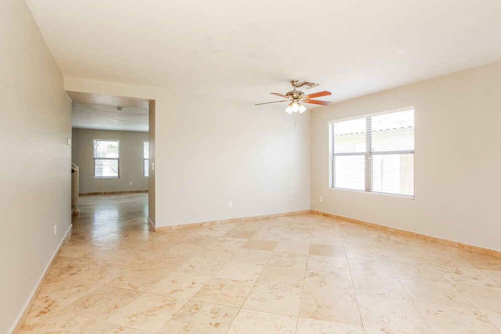 Building Photo - 4630 N 91st Dr