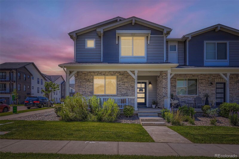 Primary Photo - 12201 Race St