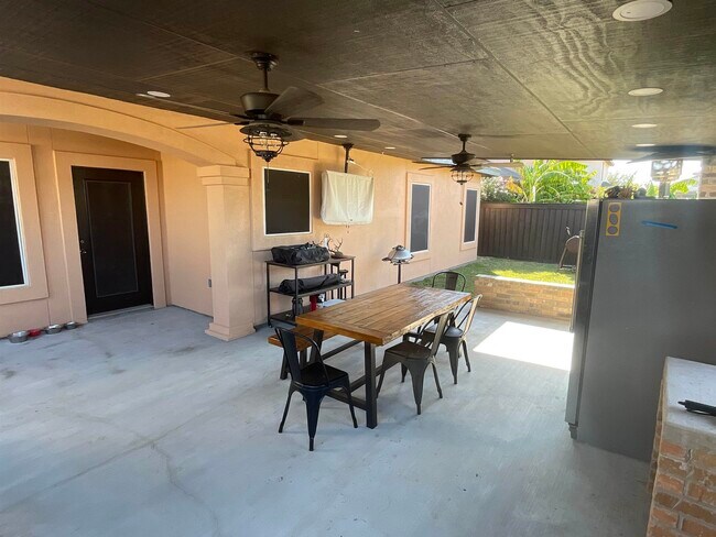 Building Photo - 2306 Leo Reyes Ct