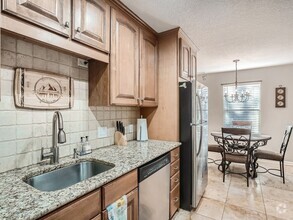 Building Photo - Denver's Perfect 1 Bedroom Condo