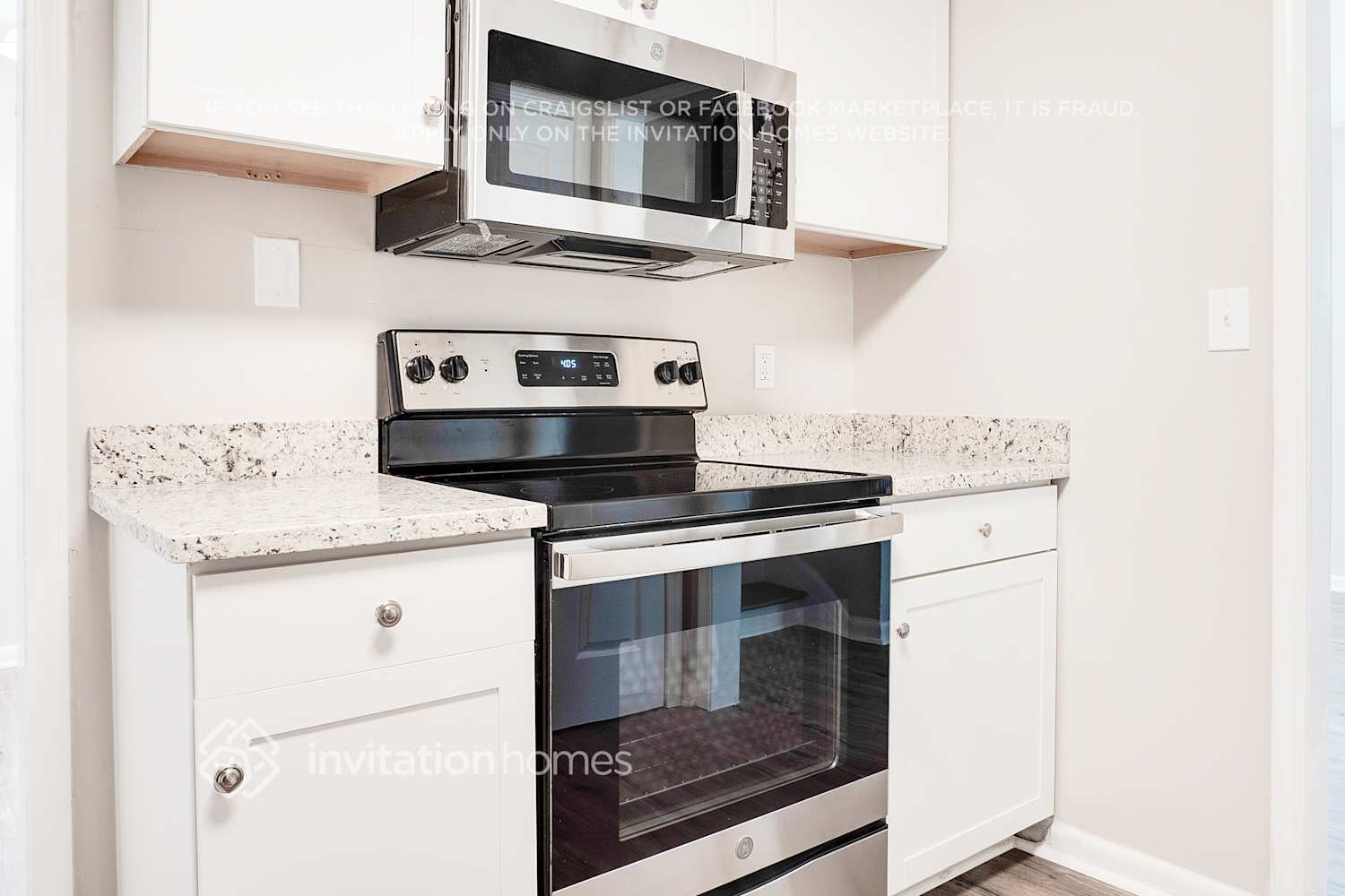 Building Photo - 982 Hutchens Rd SE