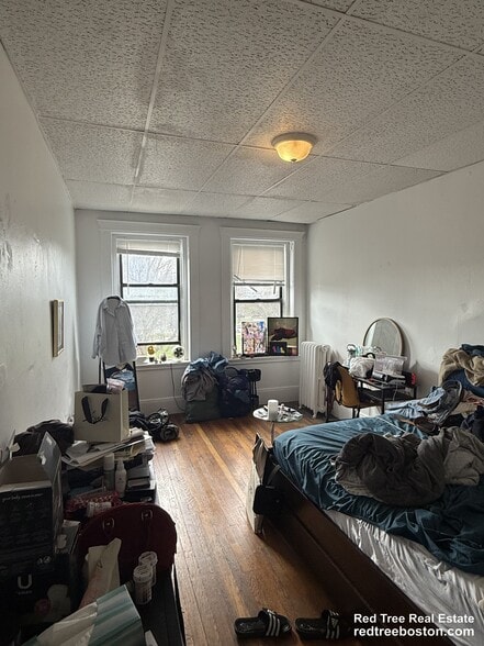 Building Photo - 238 Hemenway St