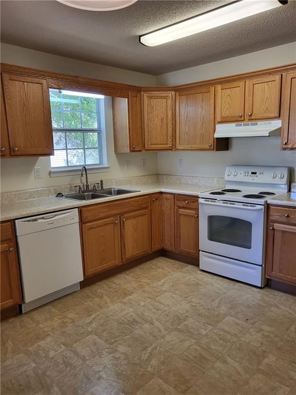 Building Photo - 210 Trixie Ct