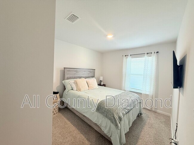 Building Photo - 5116 Sienna Dr