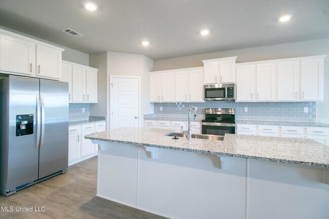 Building Photo - 5209 Fairbury Way