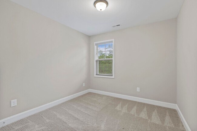 Building Photo - Townhome for Rent!