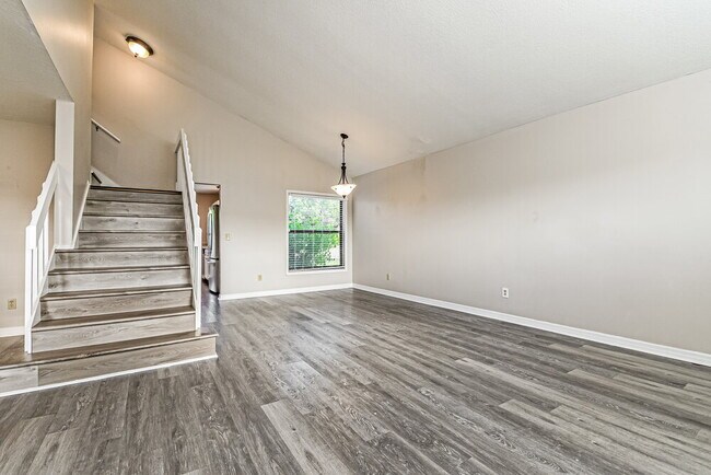 Building Photo - 2002 Kinder Ct