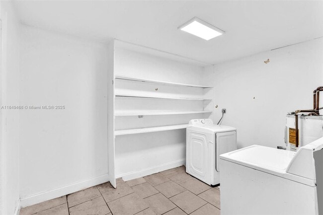 Building Photo - 520 NW 60th Way