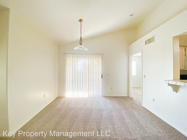 Building Photo - 2 br, 2 bath House - 7950 W. Flamingo Rd #...