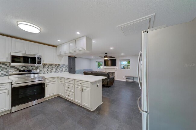 Building Photo - 7849 86th Way N