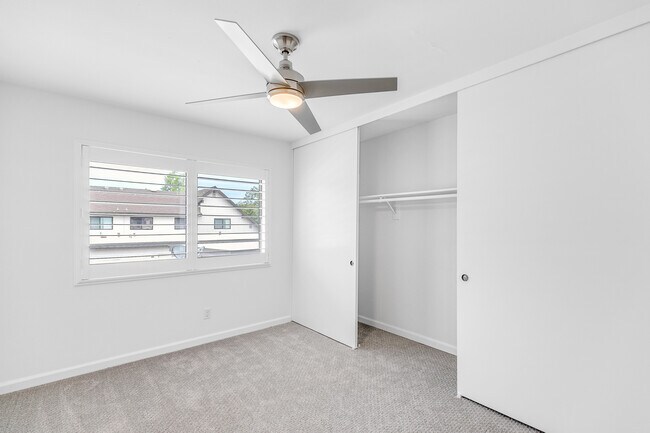 Building Photo - 1278 Stonewood Ct