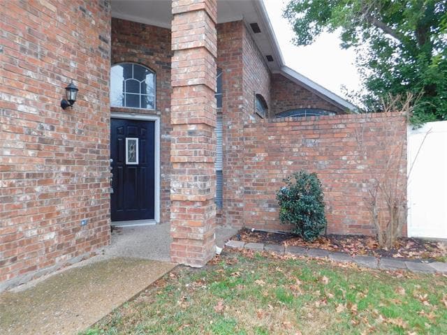 Building Photo - 18939 Westwood Pl