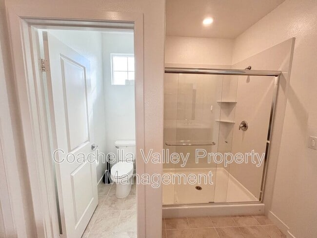 Building Photo - 76279 Cambridge Dr