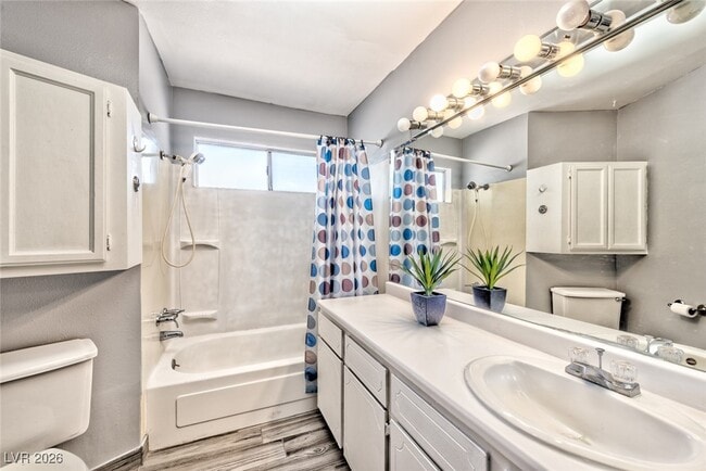 Building Photo - 5243 Orinda Ave