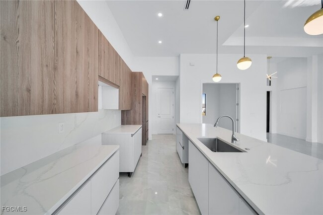 Building Photo - 2234 NW 6th Terrace