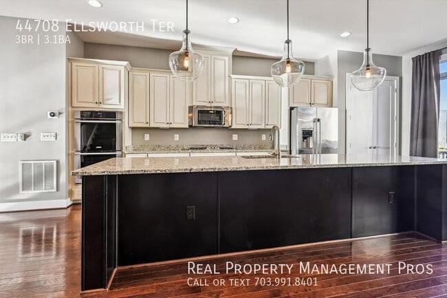 Building Photo - 44708 Ellsworth Terrace