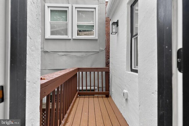 Building Photo - 1908 16th St NW