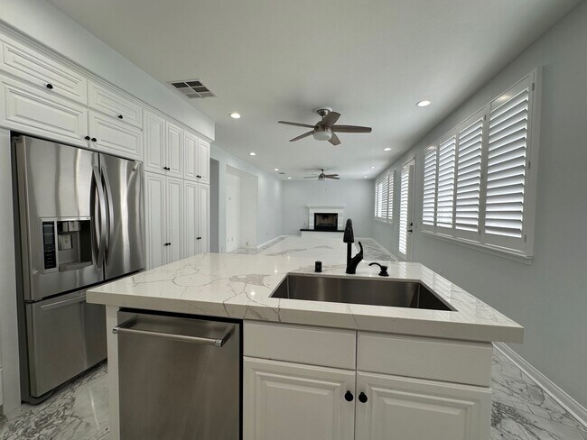 Building Photo - Exquisite Vina Del Mar home in Spanish Hills
