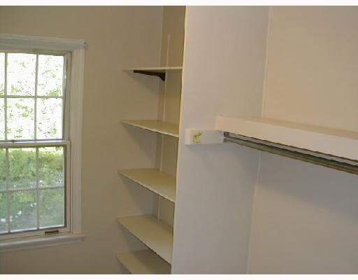 Building Photo - 1424 Dicken Dr