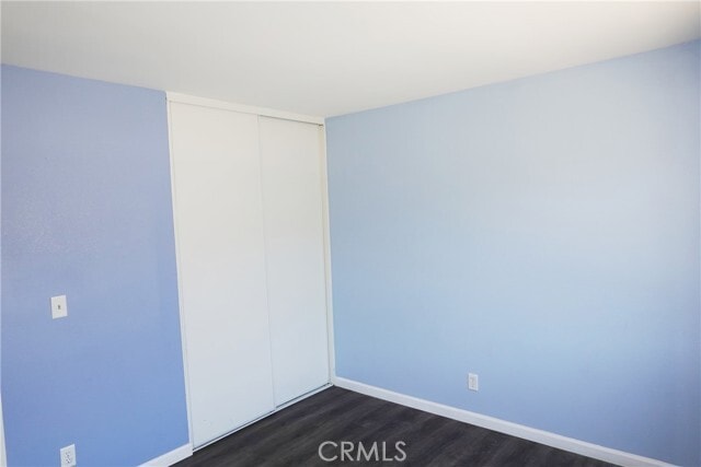 Building Photo - 2033 Calle La Sombra