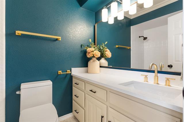 Building Photo - 3123 Bourbon St Cir