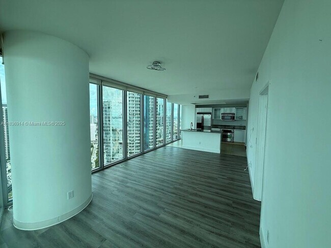 Building Photo - 888 Biscayne Blvd