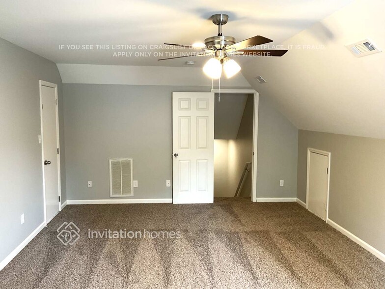 Building Photo - 1549 Finnsbury Dr