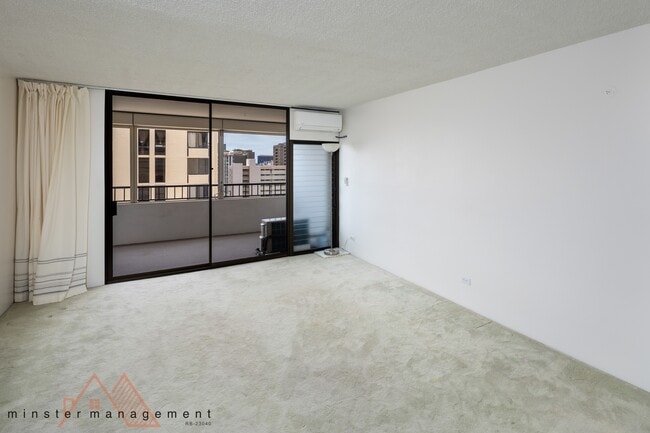 Building Photo - 1521 Alexander St