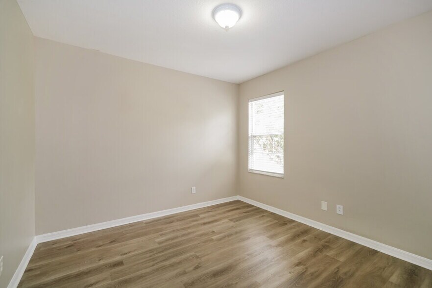 Building Photo - 4454 Hawksley Pl
