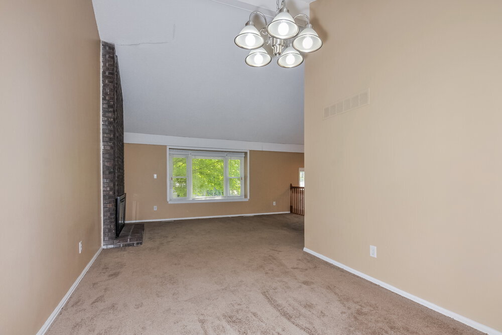 Building Photo - 6911 Candlewick Way