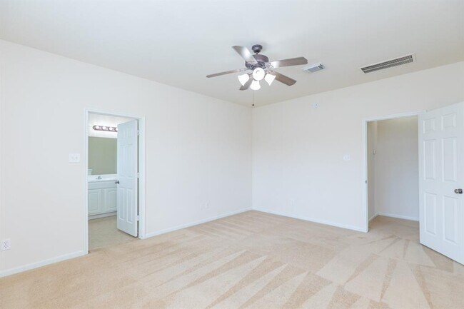 Building Photo - 7435 Boerne Creek Dr