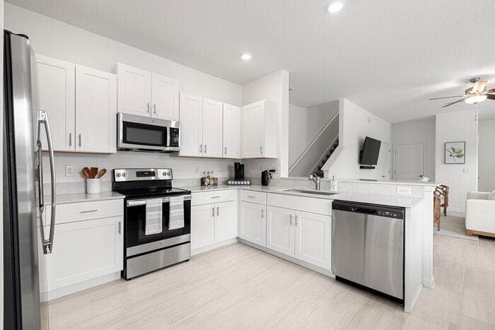 Building Photo - 5078 Capri Hbr Dr