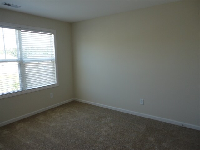 Building Photo - 2825 Tulip Poplar Cir