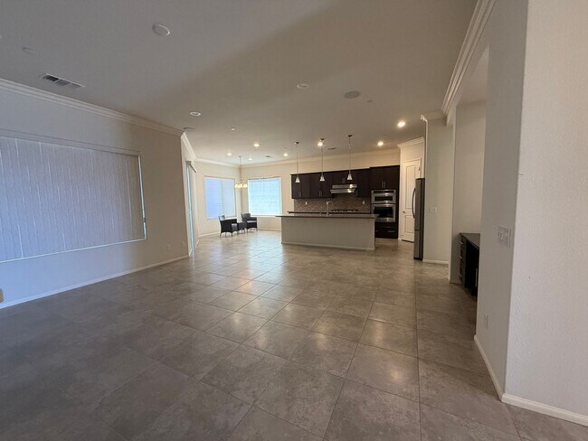 Building Photo - Dell Webb Home at Sun City ,3 Bedrooms, 3 Bathrooms, On Golf Course