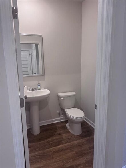 Building Photo - 61 Weymouth Dr