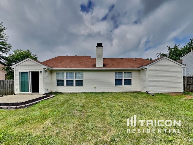 Building Photo - 7733 Wood Stream Dr